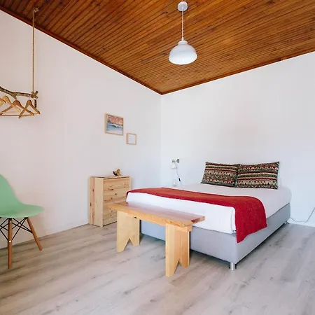 Zulla Nazaré`s Surf Village