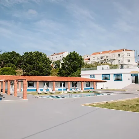 Zulla Nazare's Surf Village *