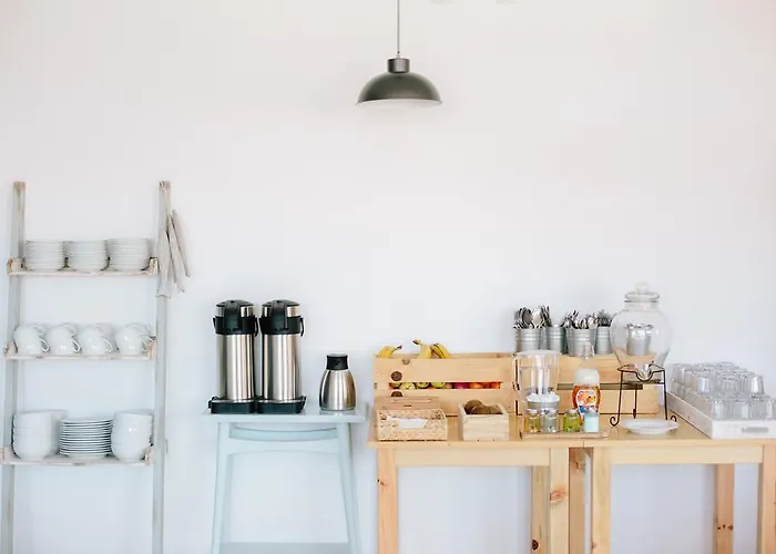 Zulla Nazare's Surf Village Гостевой дом *